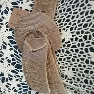 Vintage ladies Ostrich Leg belt